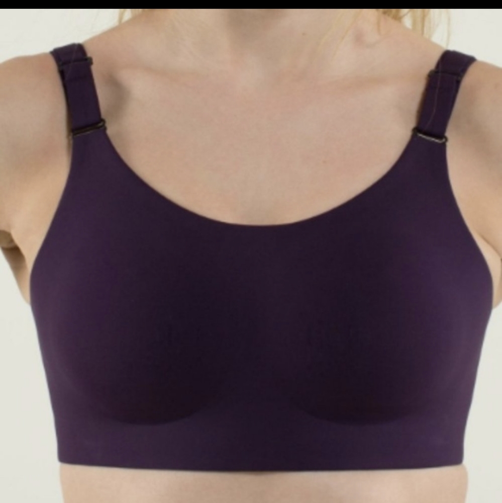Lululemon Booby Bracer NWT Sports Bra 36D
